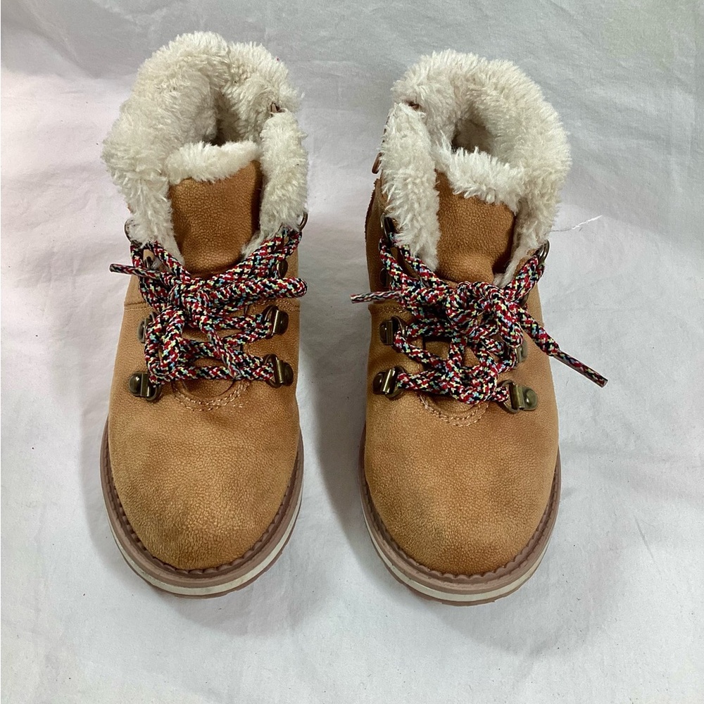 Cat & Jack 12 Girl Winter Boots Zip Up Furry Lining